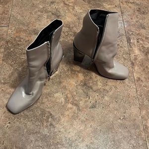 DKNY heel boots